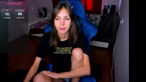 Snapshot of veneradi615 chatting on 15, 1, 2025 veneradi615 online show from 15, 1, 2025