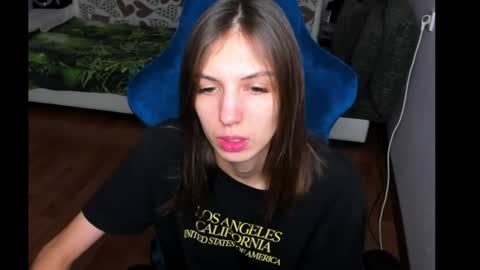 Snapshot of veneradi615 chatting on 26, 1, 2025 veneradi615 online show from 26, 1, 2025