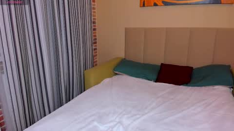 Snapshot of veneradi615 chatting on 10, 9, 2025 veneradi615 online show from 10, 9, 2025