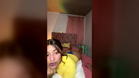 Snapshot of venezolana_sexyy chatting on 10, 7, 2026 venezolana_sexyy online show from 10, 7, 2026