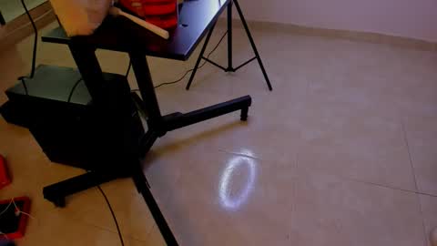 Snapshot of vennusasm1 chatting on 24, 10, 2025 vennusasm1 online show from 24, 10, 2025