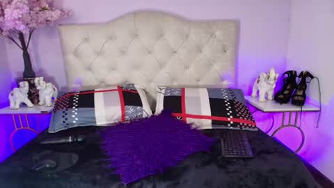 Snapshot of venus_26_ chatting on 28, 7, 2026 eva online show from 28, 7, 2026