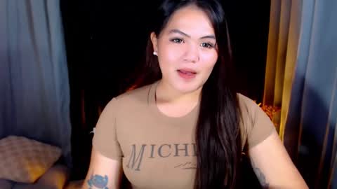 Snapshot of venus_colly chatting on 5, 6, 2026 I am Colly Your mystery girl online show from 5, 6, 2026