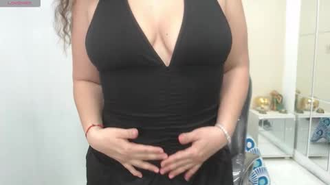 Venus Cortez  online show from 8, 10, 2025