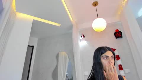 Snapshot of venus_flame chatting on 17, 12, 2025 VENUS online show from 17, 12, 2025