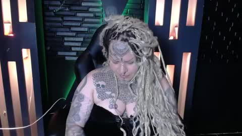 Snapshot of venus_rock chatting on 20, 4, 2026 Venus Ink online show from 20, 4, 2026