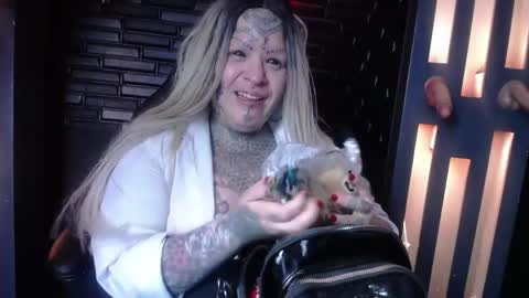 Snapshot of venus_rock chatting on 9, 5, 2026 Venus Ink online show from 9, 5, 2026