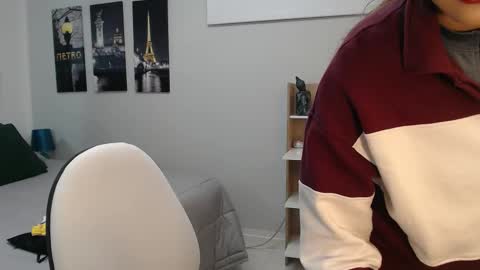 Mia online show from 13, 9, 2025