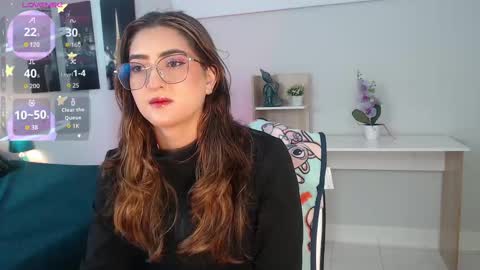 Mia online show from 23, 9, 2025