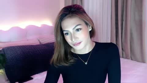 Venus Sunrise Bombshell online show from 28, 2, 2026