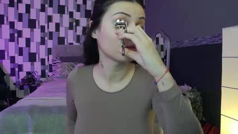 Snapshot of venusinylons chatting on 14, 12, 2025 venusinylons online show from 14, 12, 2025