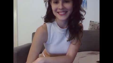 Snapshot of venusnfurs chatting on 23, 10, 2025 venusnfurs online show from 23, 10, 2025
