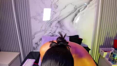 Venusowen  online show from 8, 4, 2026