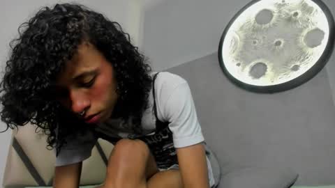 venuss_03 online show from 28, 3, 2026