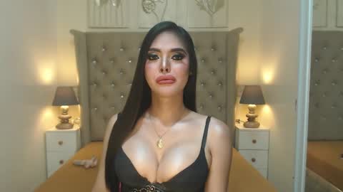 Snapshot of venusxes chatting on 4, 1, 2025 venusxes online show from 4, 1, 2025