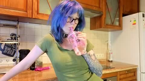 Erica online show from 5, 4, 2026