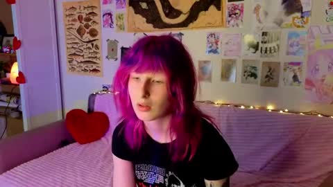 Snapshot of veolatownson chatting on 27, 4, 2026 Erica online show from 27, 4, 2026