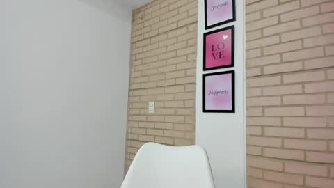 Snapshot of vera_fernandez chatting on 20, 10, 2025 Vera online show from 20, 10, 2025