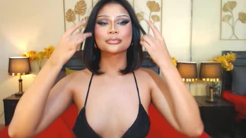 Snapshot of vera_krasovaxxx chatting on 22, 10, 2025 your1andonlySAVY online show from 22, 10, 2025