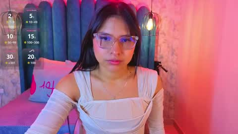 Snapshot of verabest chatting on 2, 5, 2026 Domelipa online show from 2, 5, 2026