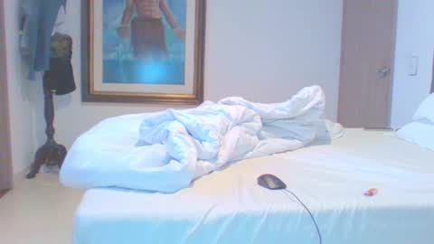 Snapshot of vergagolosa22 chatting on 25, 12, 2024 vergagolosa22 online show from 25, 12, 2024