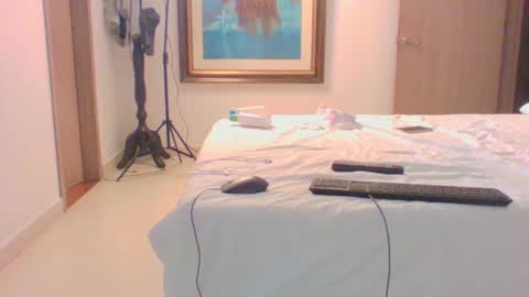 Snapshot of vergagolosa22 chatting on 4, 1, 2025 vergagolosa22 online show from 4, 1, 2025