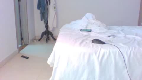 Snapshot of vergagolosa22 chatting on 9, 1, 2025 vergagolosa22 online show from 9, 1, 2025