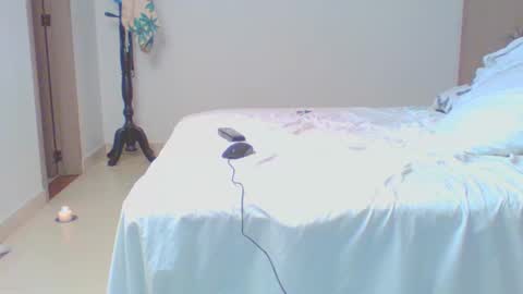 Snapshot of vergagolosa22 chatting on 1, 2, 2025 vergagolosa22 online show from 1, 2, 2025