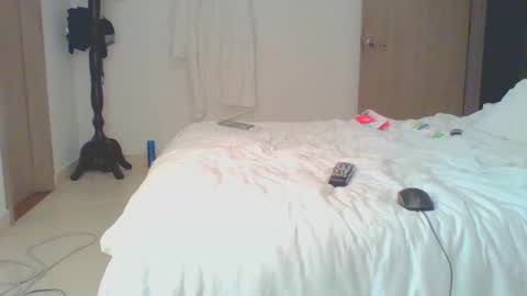 Snapshot of vergagolosa22 chatting on 8, 2, 2025 vergagolosa22 online show from 8, 2, 2025