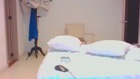 Snapshot of vergagolosa22 chatting on 18, 2, 2025 vergagolosa22 online show from 18, 2, 2025