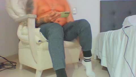 Snapshot of vergagolosa22 chatting on 18, 2, 2025 vergagolosa22 online show from 18, 2, 2025