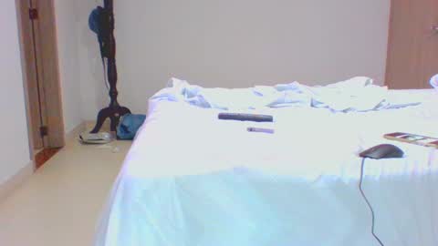 Snapshot of vergagolosa22 chatting on 4, 3, 2025 vergagolosa22 online show from 4, 3, 2025