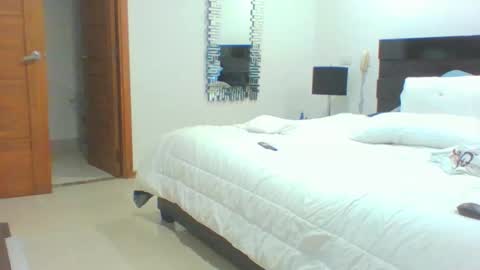 Snapshot of vergagolosa22 chatting on 17, 9, 2025 vergagolosa22 online show from 17, 9, 2025