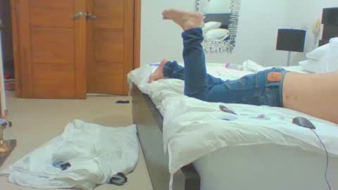 Snapshot of vergagolosa22 chatting on 10, 10, 2025 vergagolosa22 online show from 10, 10, 2025