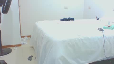 Snapshot of vergagolosa22 chatting on 21, 11, 2025 vergagolosa22 online show from 21, 11, 2025