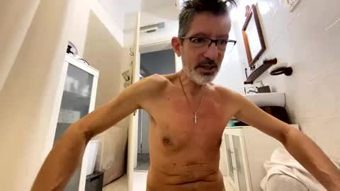 Snapshot of verifly chatting on 18, 2, 2025 Victor online show from 18, 2, 2025