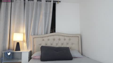 vero_cam online show from 3, 12, 2024