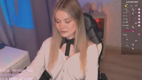 Tiffany online show from 22, 9, 2025