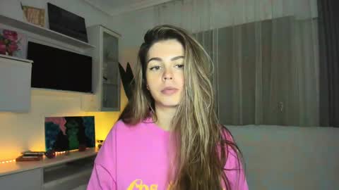 Lolitalolz online show from 26, 1, 2025