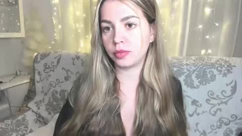 Lolitalolz online show from 9, 2, 2026