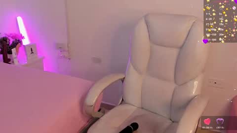 Snapshot of veronica3__ chatting on 13, 11, 2025 Vernica online show from 13, 11, 2025