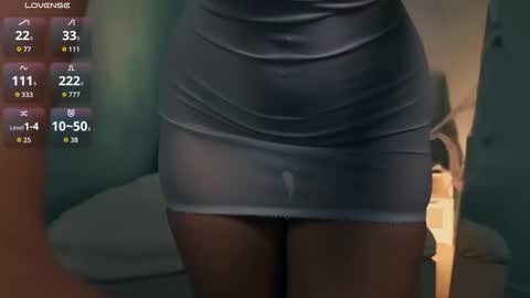 Snapshot of veronica_blush chatting on 21, 10, 2025 VERONICA FOLLOW ME online show from 21, 10, 2025