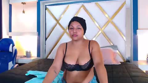 Snapshot of veronica_em1 chatting on 6, 7, 2026 VERONICA online show from 6, 7, 2026