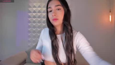 Snapshot of veronicablue1 chatting on 14, 9, 2025 Vero online show from 14, 9, 2025
