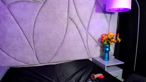 VeronicaCream  online show from 20, 5, 2026