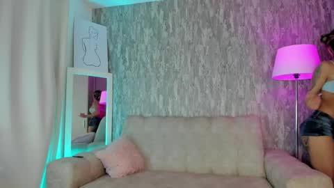 Snapshot of veronicadussan chatting on 24, 4, 2026 Miss Veronica dussan Tw Veronicasm IG Ashveronica online show from 24, 4, 2026