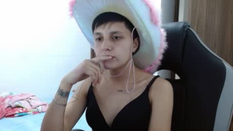 Snapshot of veronicaelite16 chatting on 2, 2, 2025 Veronica Clark online show from 2, 2, 2025