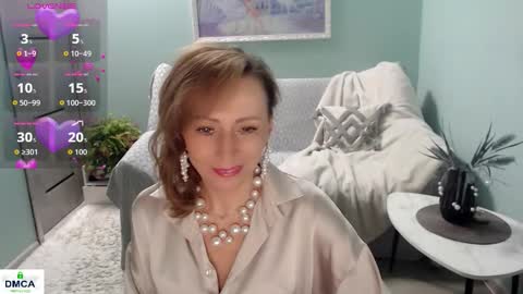 Snapshot of veronicagilbert chatting on 1, 11, 2025 Helen online show from 1, 11, 2025