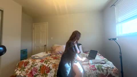 Veronica Lake online show from 14, 1, 2026