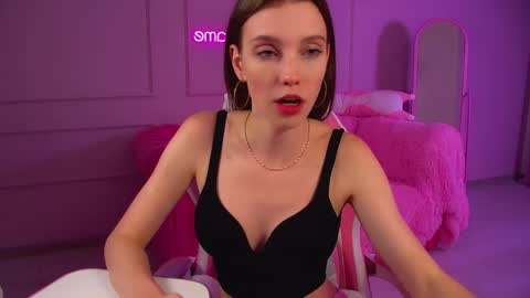 Snapshot of veronicavance chatting on 16, 9, 2025 Veronica online show from 16, 9, 2025